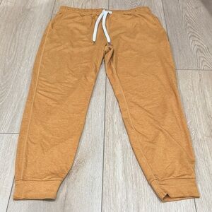 Vuori Performance Joggers